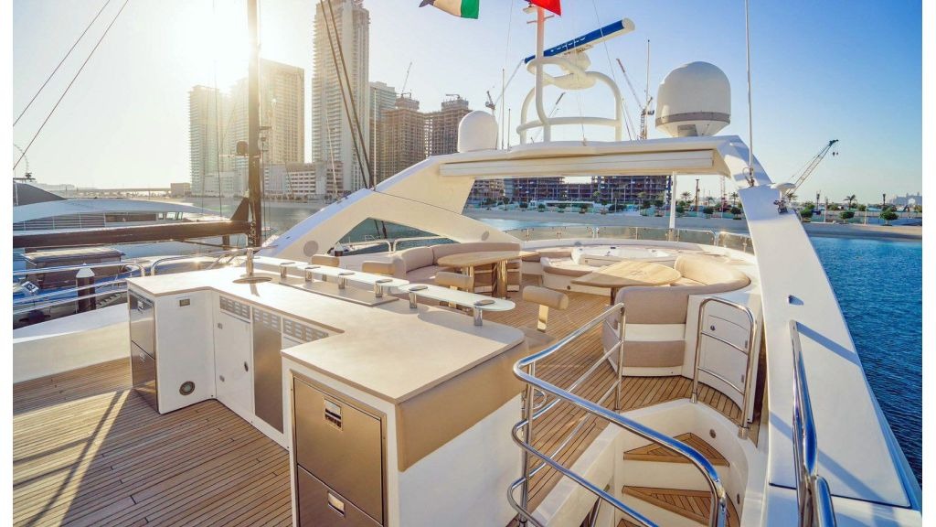 lucien-motor-yacht-5-1024-576