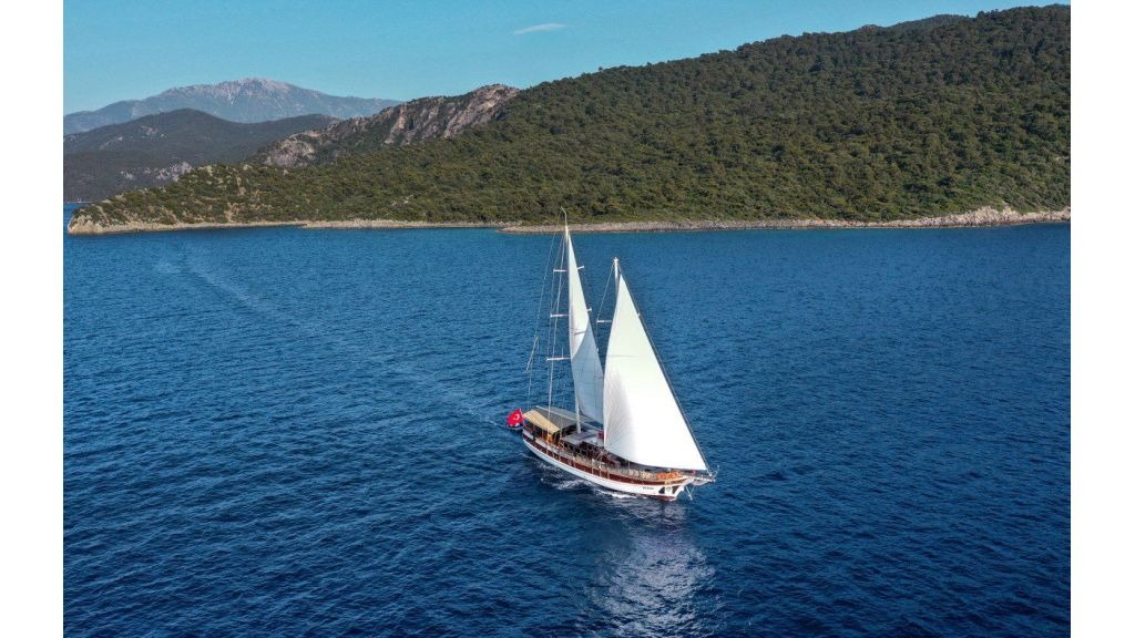 luxury-gulet-efe-burak-2-1024-576