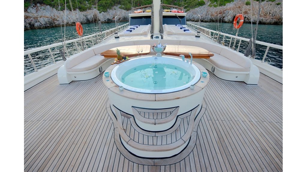 luxury-gulet-queen-of-salmakis-81-1024-576