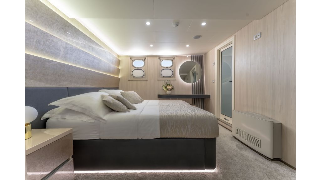 m-y-cristal-08-1024-576