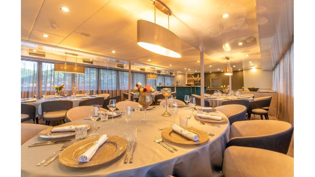 motor-yacht-ohana-14-1-1024-576