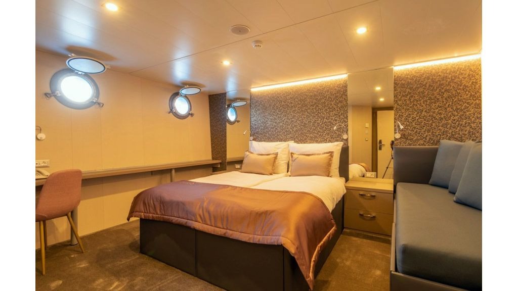 motor-yacht-ohana-23-1-1024-576