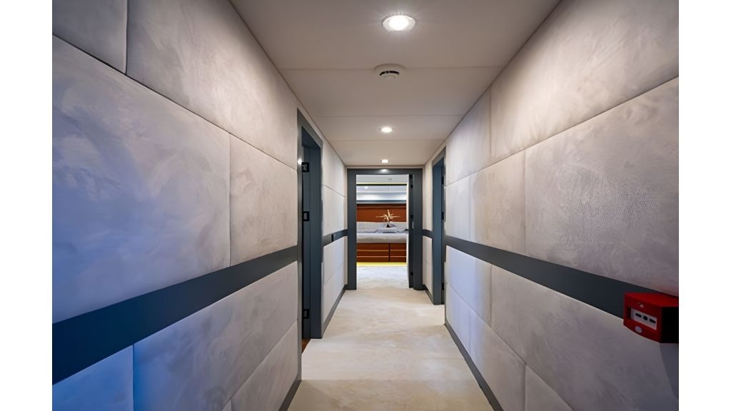 motoryacht-alessandro-18-1024-576