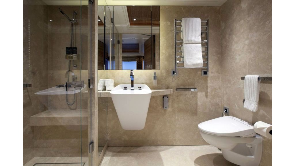 naia-luxury-charter-yacht-23-1024-576