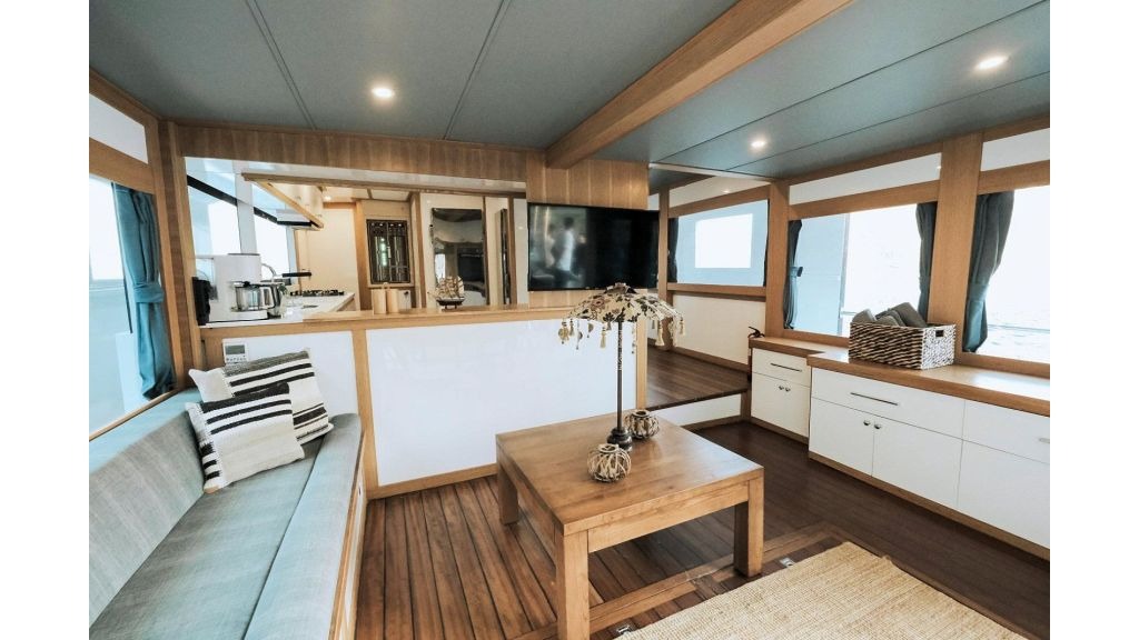 nayk-trawler-11-1024-576