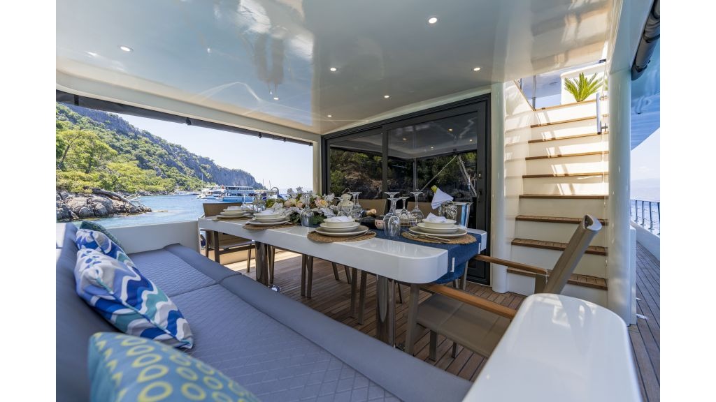 oggusto-trawler-07-1024-576
