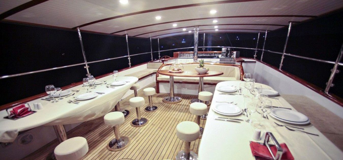 oguz-bey-flybridge-oguz-master-1350-630