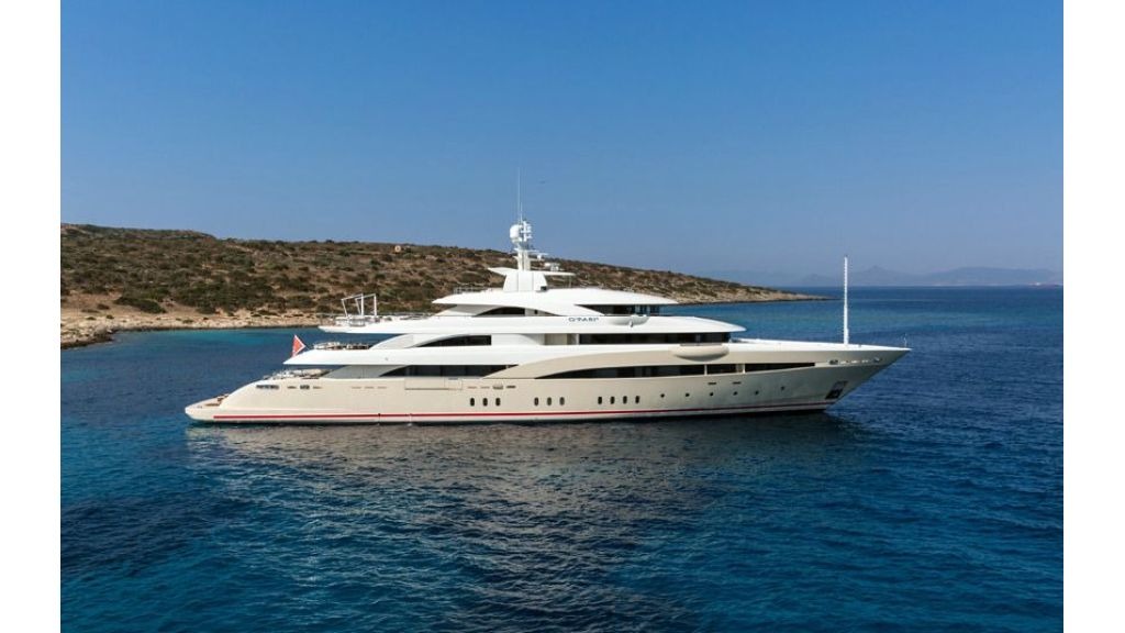 opari-3-supr-yacht-49-1024-576