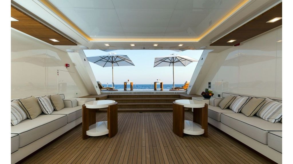 opari-3-supr-yacht-9-1024-576