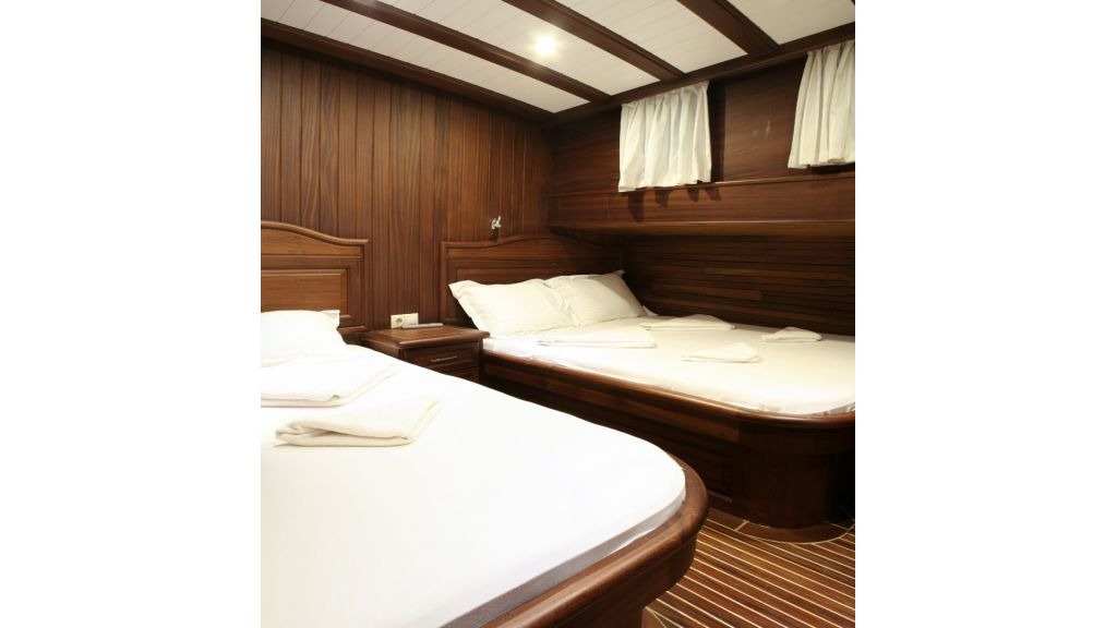 palmyra_gulet_triple_cabin-1024-576