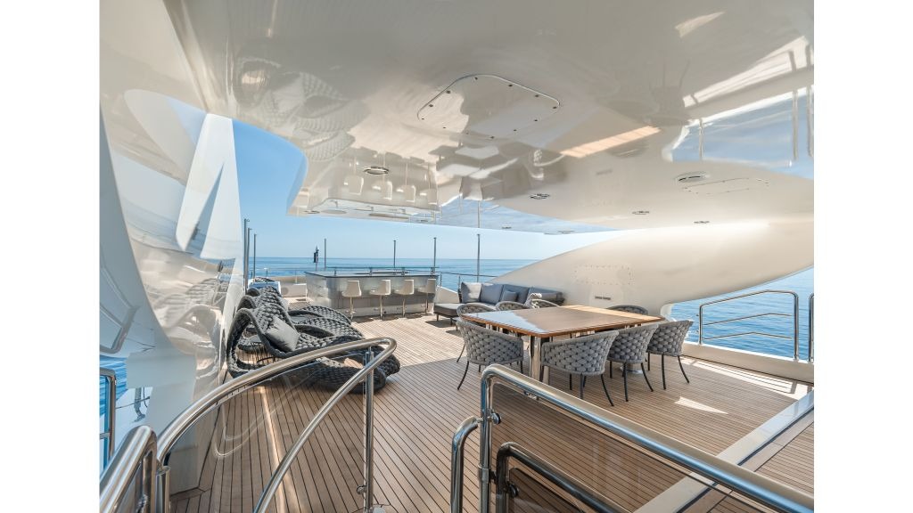 panakeia-113-1024-576