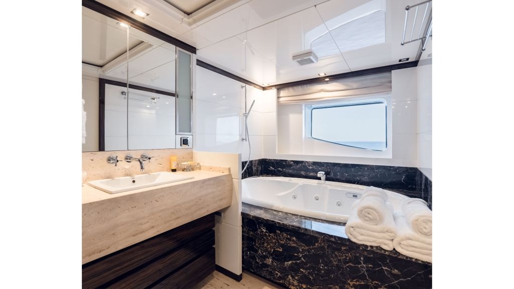 panakeia-119-1024-576