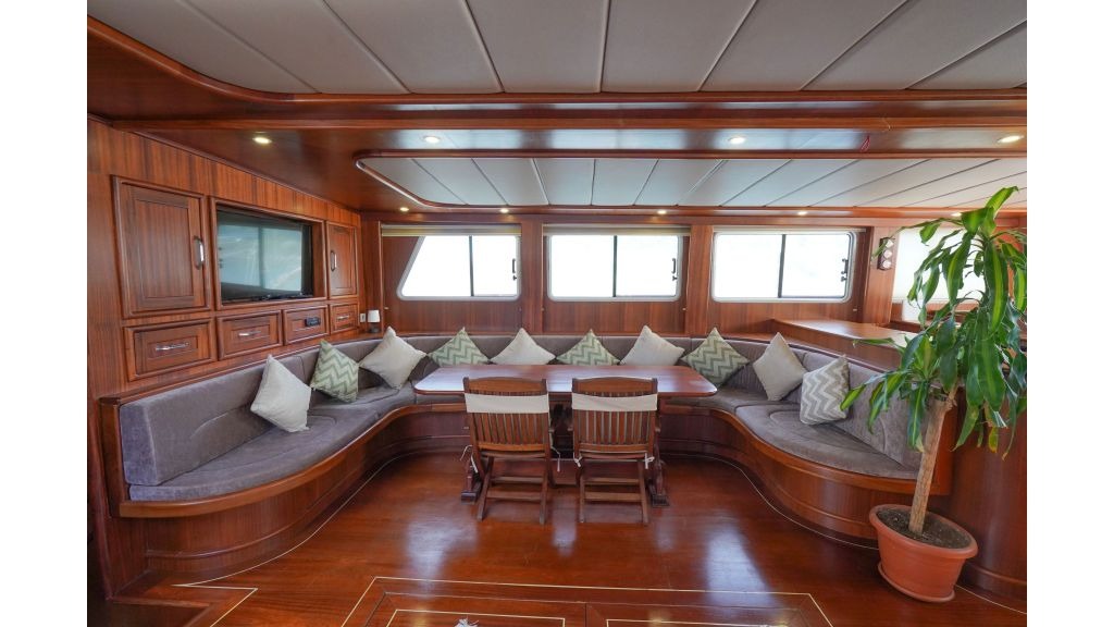 prenses-esila-gulet-47-1024-576