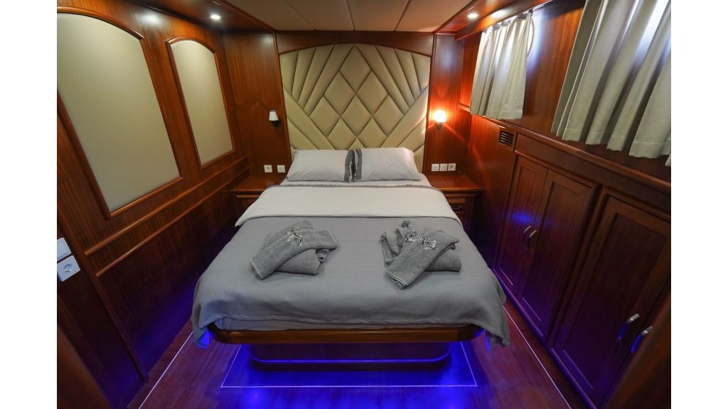 prenses-esila-gulet-7-1024-576