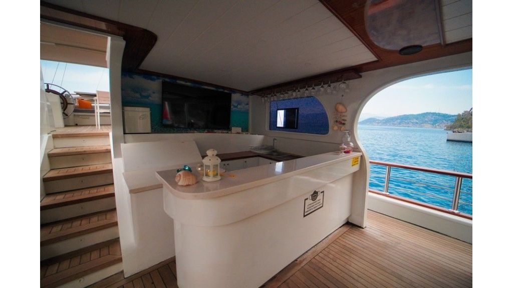 queen-of-rtt-319-1024-576