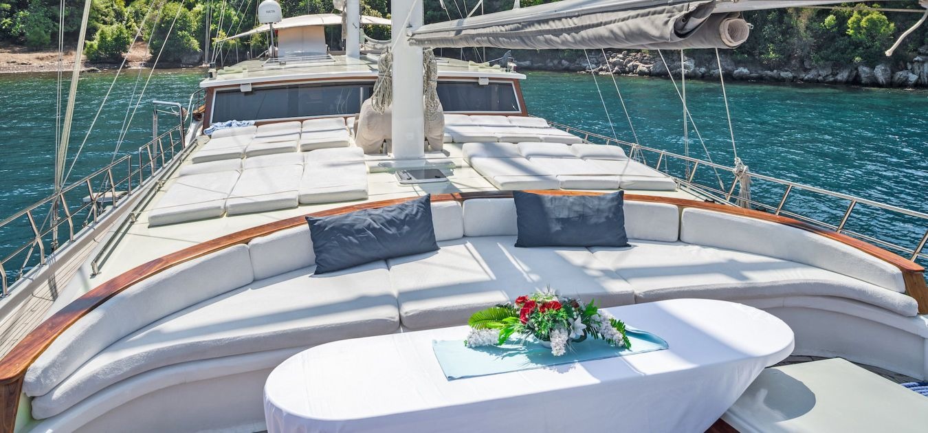 s-nur-taylan-gulet-master-1-1350-630