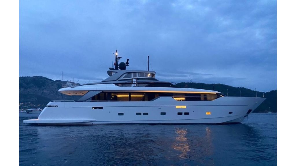 sanlorenzo-105-2022-ms12203-master-1024-576