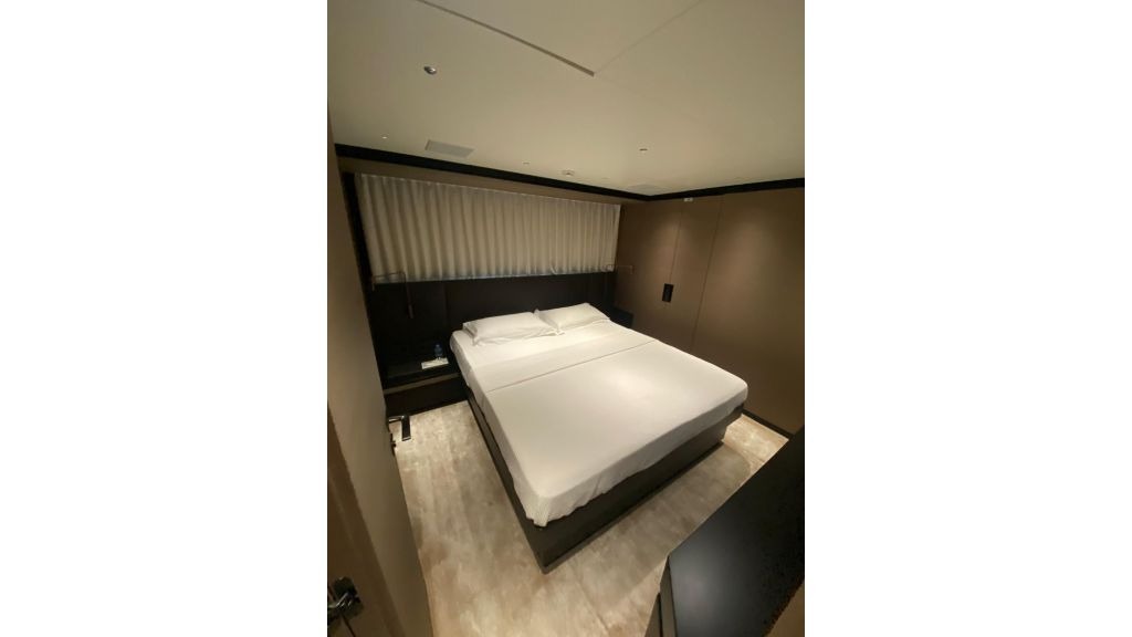 sanlorenzo-105-2022-s12221-1024-576