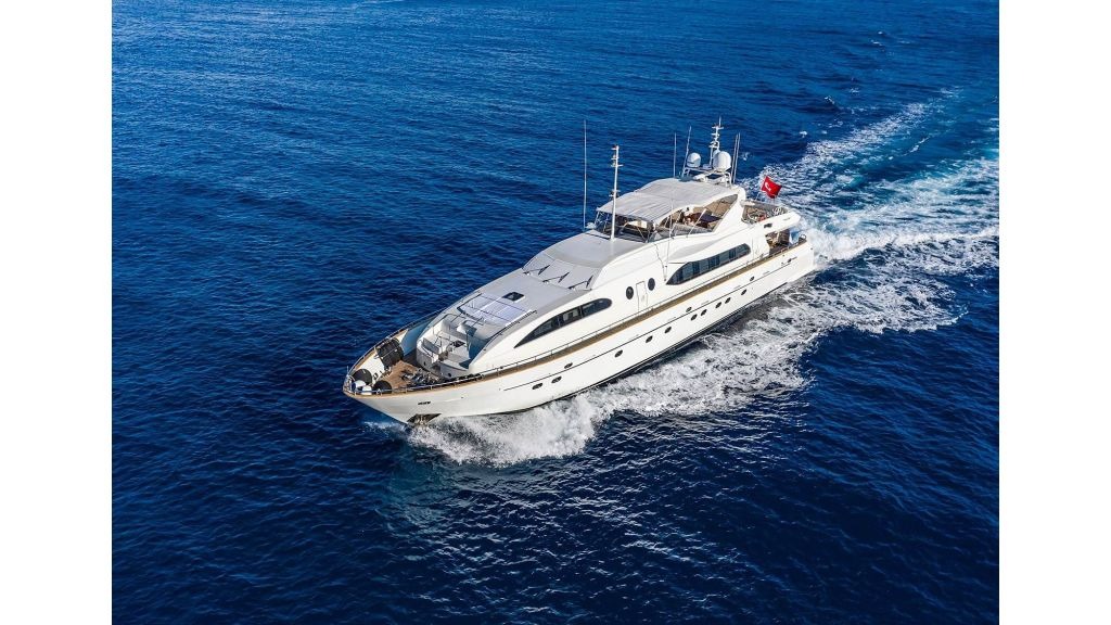 sanref-motor-yacht-033-master-1024-576