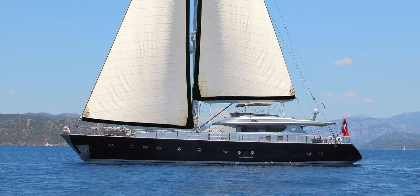 silver-k-luxury-yacht-master-1350-630