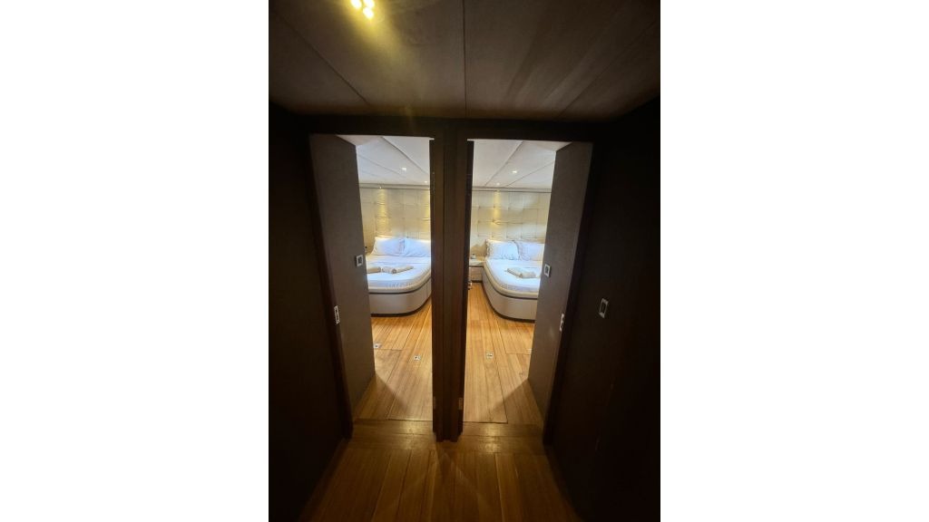 storm-sunset-of-notika-90-17-1024-576