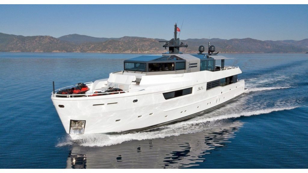 sun-motor-yacht-16-1024-576