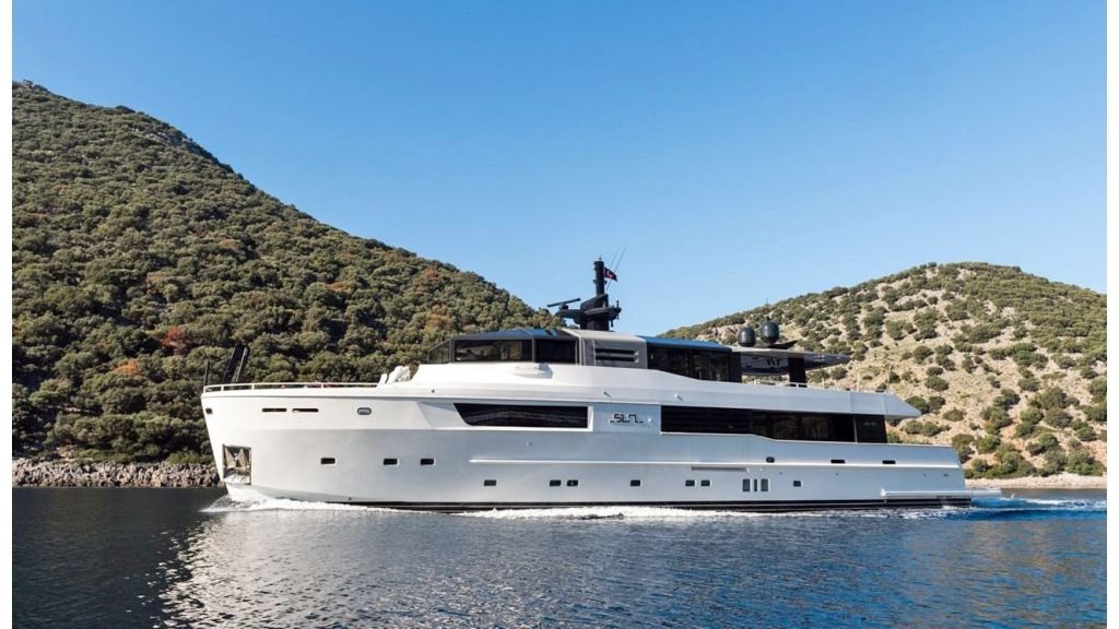 sun-motor-yacht-2-1024-576