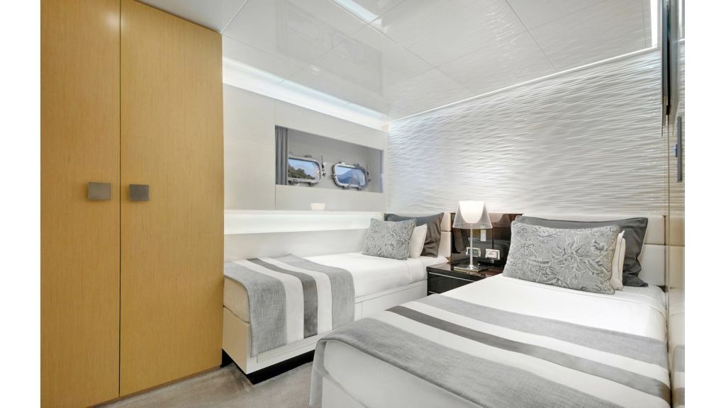 sun-motor-yacht-27-1024-576