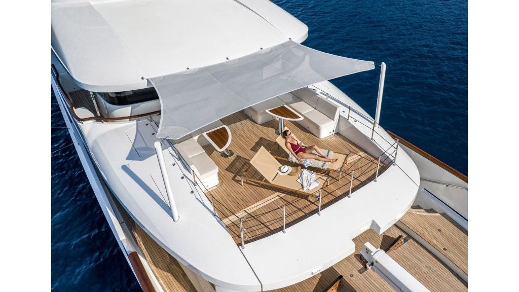 sunrise-motoryacht-31-1024-576