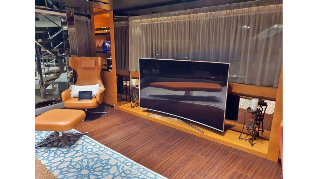 takara-one-4-1024-576