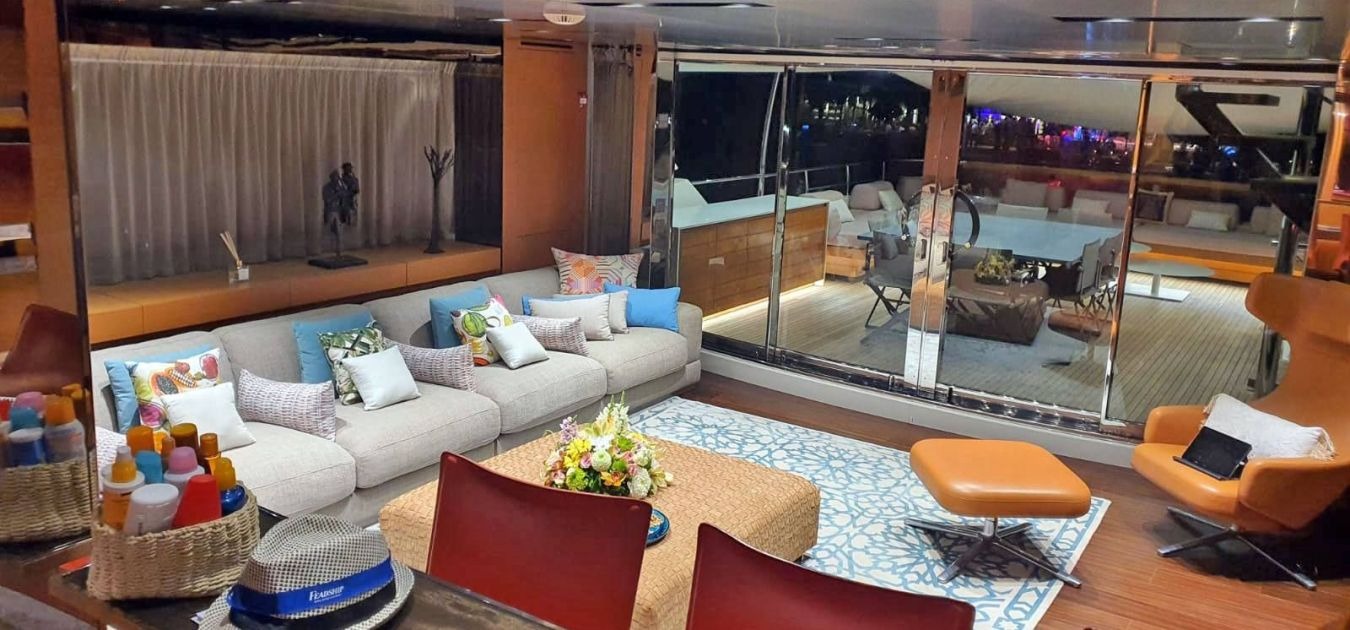 takara-one-master-1350-630