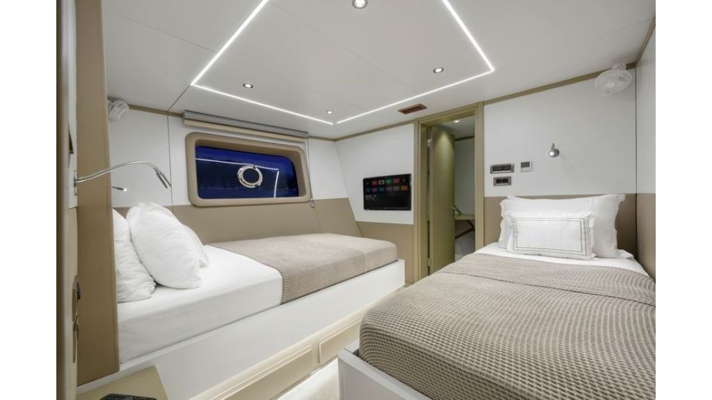 tanway-motoryacht-trawler-015-1024-576