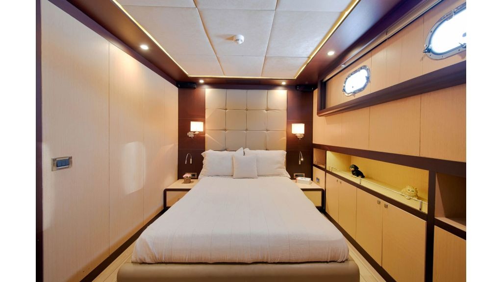 the-wall-luxury-gulet-34-1024-576