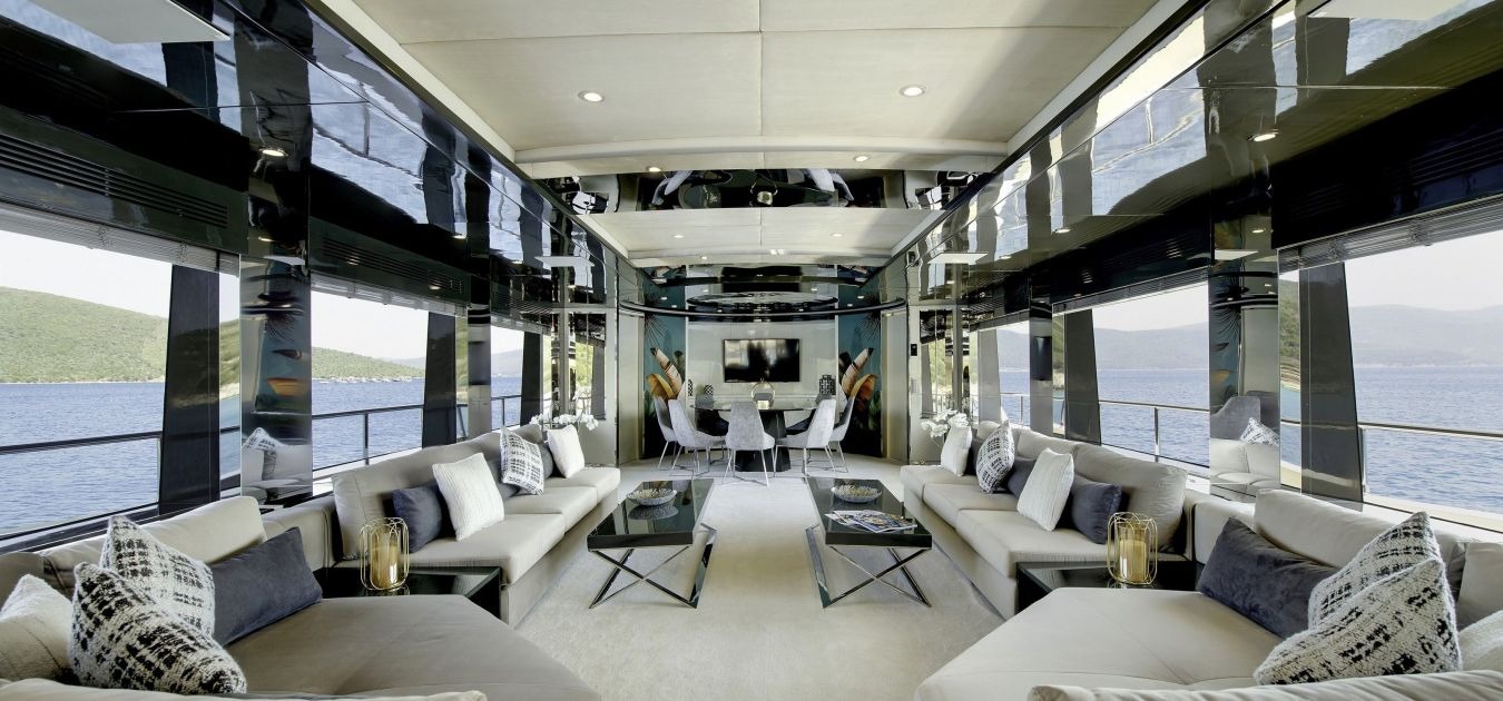 vetro-luxury-motor-yacht-master-1350-630