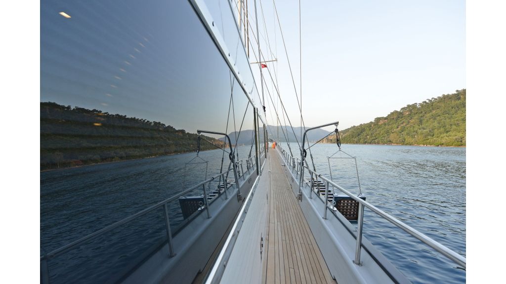 white-soul-luxury-gulet-43-1024-576