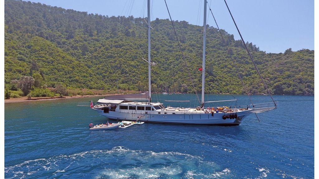 white-soul-luxury-gulet-master-2-1024-576