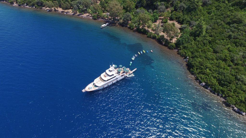 forty-love-6-1-1024-576