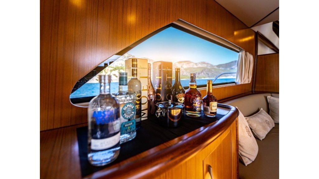 melita-yacht-30m-antalya-daily-tour-004-1024-576