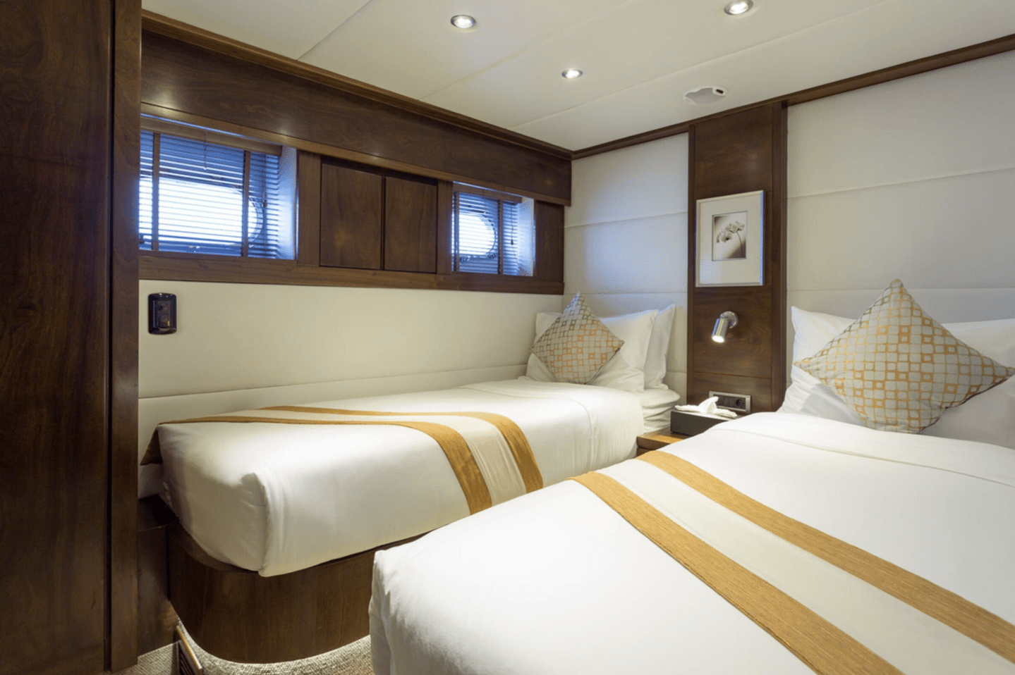 Снимок экрана 2025-11-18 110509-min